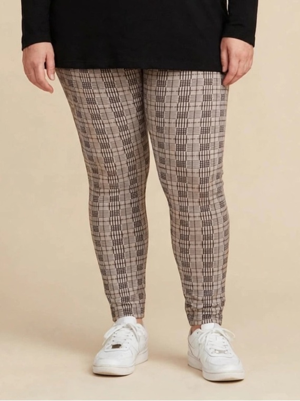 Plaid Stretch Leggings in Beige and Black - Women's Comfortable Fit SIZE XL